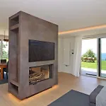 Poggio Ai Sassi-private & Pool Вилла Реджелло